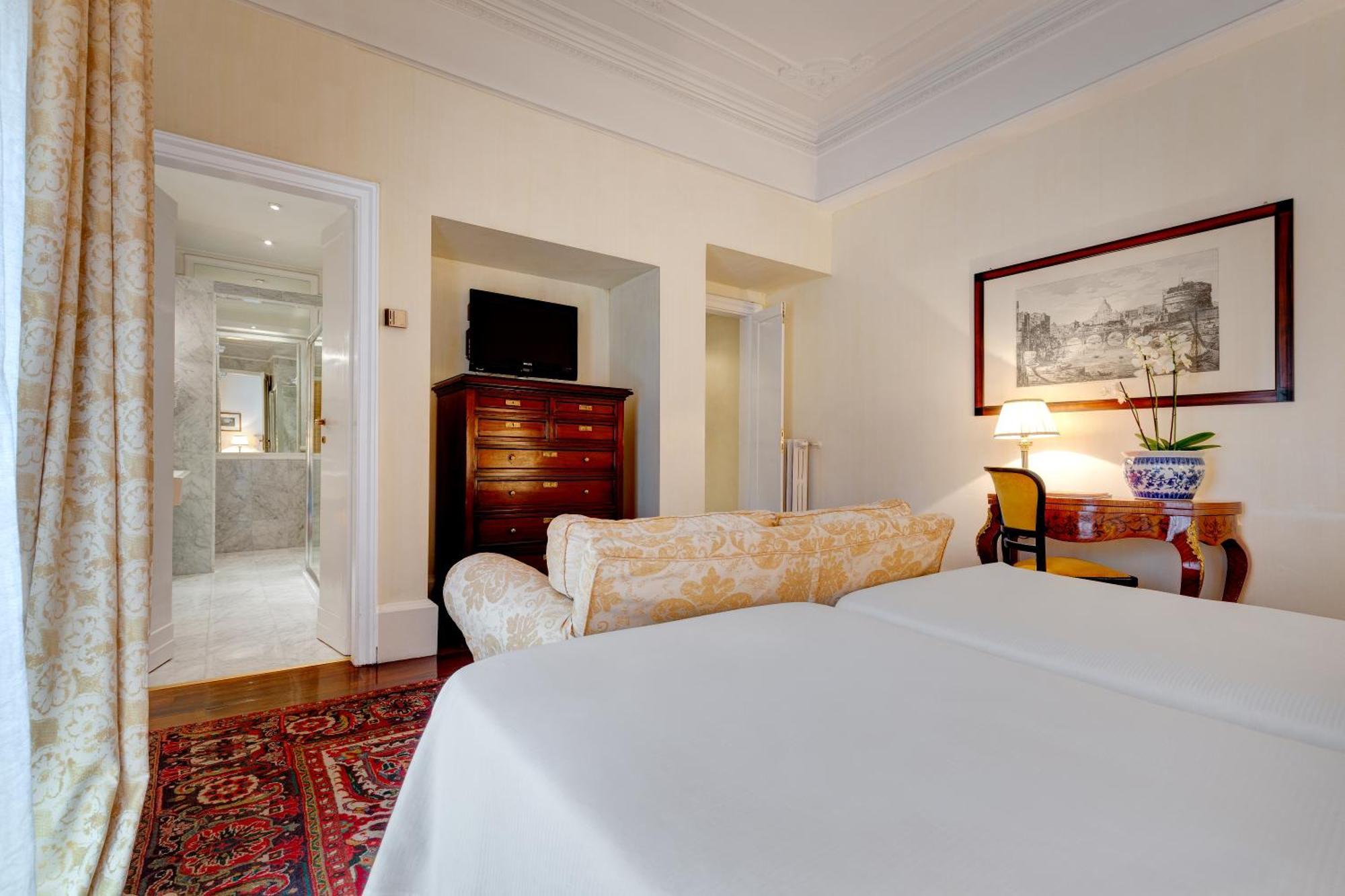 Grand Hotel Plaza Roma Ngoại thất bức ảnh